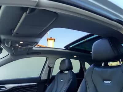 Sell MG Marvel R 2022 - 26490 EUR, 81400 km - AUTO.MOTO.pt