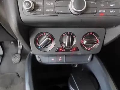 Sell Audi A1 2011 - 8650 EUR, 215600 km - AUTO.MOTO.pt