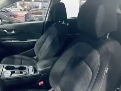 Sell Hyundai Kauai 2021 - 20900 EUR, 73000 km - AUTO.MOTO.pt