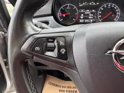 Vendo Opel Corsa 2017 - 9500 EUR, 121000 km - AUTO.MOTO.pt