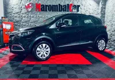 Sell Renault Captur 2016 - 11990 EUR, 114588 km - AUTO.MOTO.pt