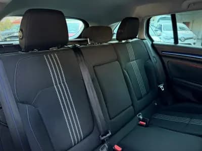 Sell Renault Mégane Sport Tourer 2018 - 15950 EUR, 122000 km - AUTO.MOTO.pt