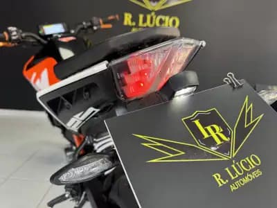 Sell KTM Duke 990 R 2022 - 4800 EUR, 46125 km - AUTO.MOTO.pt