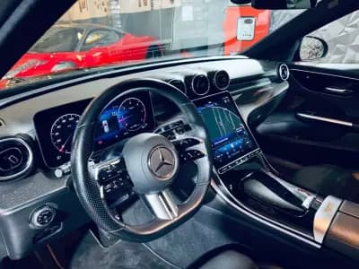 Vendo Mercedes-Benz C 300 2022 - 40990 EUR, 95187 km - AUTO.MOTO.pt