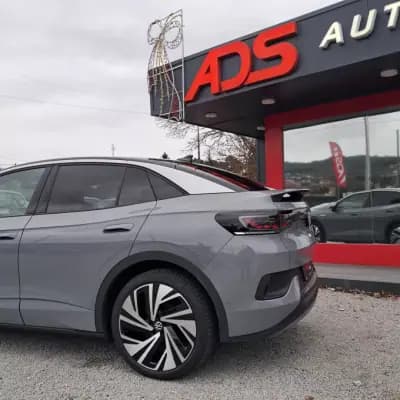 Vendo Volkswagen ID.5 2022 - 31450 EUR, 36900 km - AUTO.MOTO.pt