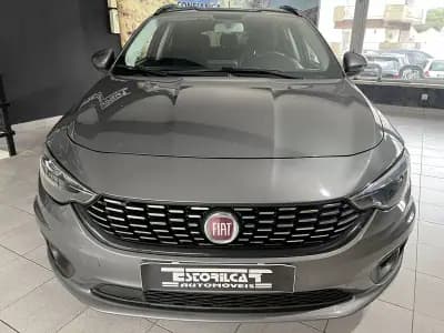 Vendo Fiat Tipo Station Wagon 2018 - 11600 EUR, 84496 km - AUTO.MOTO.pt