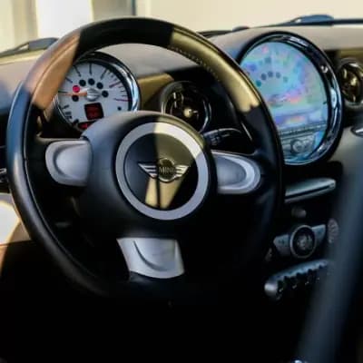 Vendo MINI 2009 - 8999 EUR, 162000 km - AUTO.MOTO.pt