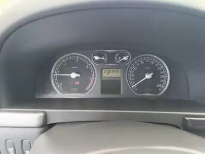 Vendo Renault Laguna 2007 - 3500 EUR, 230000 km - AUTO.MOTO.pt