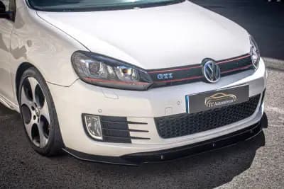 Sell Volkswagen Golf 2010 - 15990 EUR, 190000 km - AUTO.MOTO.pt