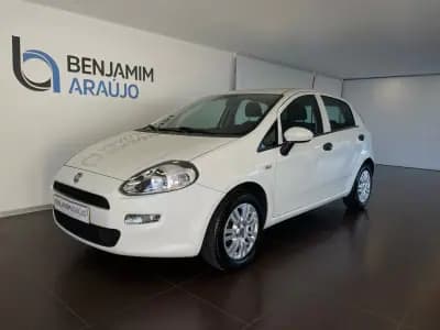 Vendo Fiat Punto 2017 - 9250 EUR, 97114 km - AUTO.MOTO.pt