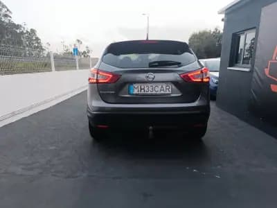 Vendo Nissan Qashqai 2016 - 12500 EUR, 183100 km - AUTO.MOTO.pt