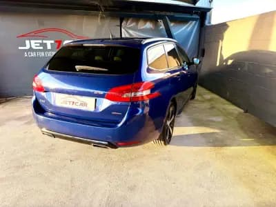 Vendo Peugeot 308 SW 2015 - 12990 EUR, 256609 km - AUTO.MOTO.pt