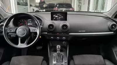 Vendo Audi A3 Sportback 2017 - 18999 EUR, 165021 km - AUTO.MOTO.pt