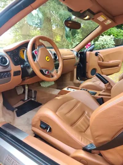 Sell Ferrari F430 2005 - 135000 EUR, 83000 km - AUTO.MOTO.pt