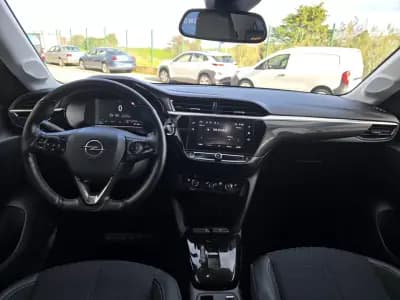 Vendo Opel Corsa-e 2023 - 17950 EUR, 9000 km - AUTO.MOTO.pt