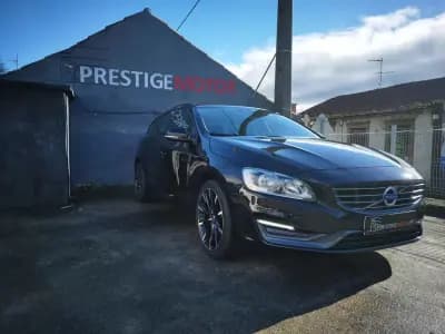 Vendo Volvo V60 2014 - 12900 EUR, 172000 km - AUTO.MOTO.pt