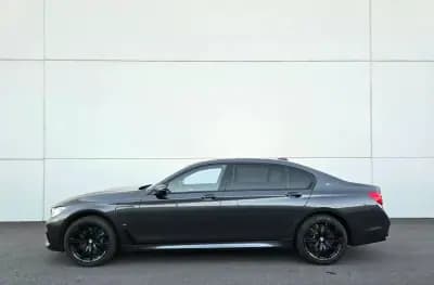 Vendo BMW 740 2017 - 35900 EUR, 125000 km - AUTO.MOTO.pt