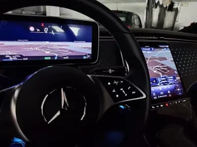 Sell Mercedes-Benz EQE 2023 - 49900 EUR, 19000 km - AUTO.MOTO.pt