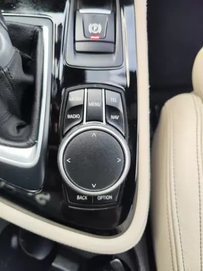 Vendo BMW 216 Active Tourer 2016 - 13780 EUR, 183500 km - AUTO.MOTO.pt