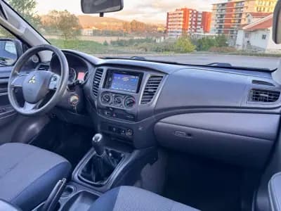 Sell Mitsubishi L200 2016 - 18500 EUR, 327000 km - AUTO.MOTO.pt