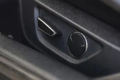 Vendo Ford Mustang 2016 - 30900 EUR, 101230 km - AUTO.MOTO.pt