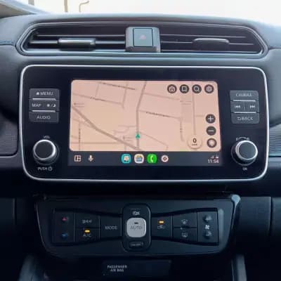 Vendo Nissan Leaf 2019 - 13990 EUR, 76769 km - AUTO.MOTO.pt