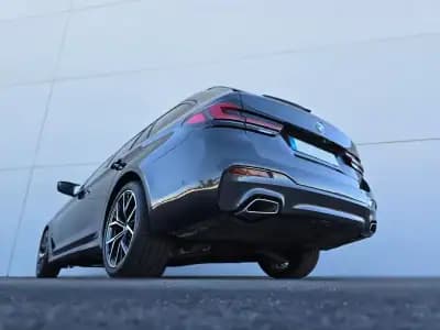 Vendo BMW 520 2021 - 35500 EUR, 95000 km - AUTO.MOTO.pt