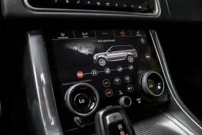 Vendo Land Rover Range Rover Sport 2018 - 41990 EUR, 170206 km - AUTO.MOTO.pt
