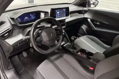 Vendo Peugeot 2008 2023 - 16950 EUR, 58860 km - AUTO.MOTO.pt