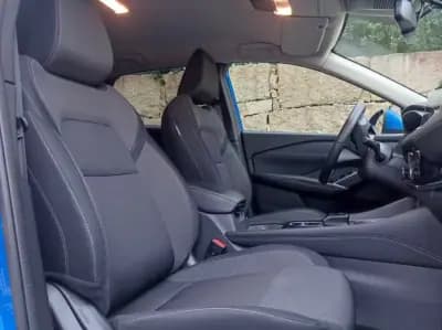 Vendo Nissan Qashqai 2023 - 29300 EUR, 49852 km - AUTO.MOTO.pt