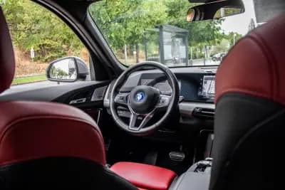 Vendo BMW iX1 2023 - 38990 EUR, 28822 km - AUTO.MOTO.pt