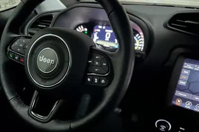 Sell Jeep Renegade 2022 - 23950 EUR, 19039 km - AUTO.MOTO.pt