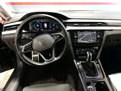 Vendo Volkswagen Arteon Shooting Brake 2021 - 25900 EUR, 113390 km - AUTO.MOTO.pt