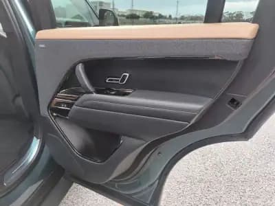 Vendo Land Rover Range Rover Sport 2023 - 129990 EUR, 20427 km - AUTO.MOTO.pt