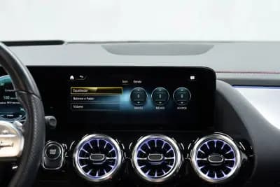 Vendo Mercedes-Benz EQA 2022 - 38950 EUR, 48000 km - AUTO.MOTO.pt