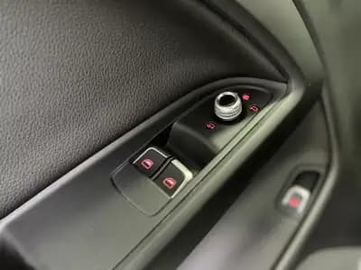 Vendo Audi A5 2015 - 21990 EUR, 59192 km - AUTO.MOTO.pt