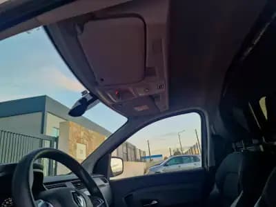 Vendo Renault Express 2021 - 13990 EUR, 121868 km - AUTO.MOTO.pt