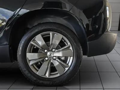 Sell Peugeot 2008 2017 - 14450 EUR, 150000 km - AUTO.MOTO.pt