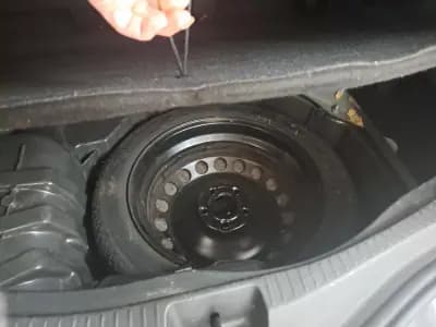 Sell Renault Scénic 2017 - 9980 EUR, 262136 km - AUTO.MOTO.pt