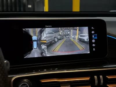 Vendo Mercedes-Benz EQC 2023 - 44990 EUR, 60200 km - AUTO.MOTO.pt