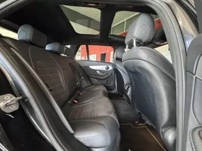 Vendo Mercedes-Benz C 300 2019 - 34990 EUR, 79215 km - AUTO.MOTO.pt