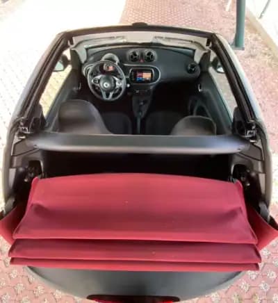 Sell Smart Fortwo Cabrio 2019 - 17900 EUR, 40794 km - AUTO.MOTO.pt