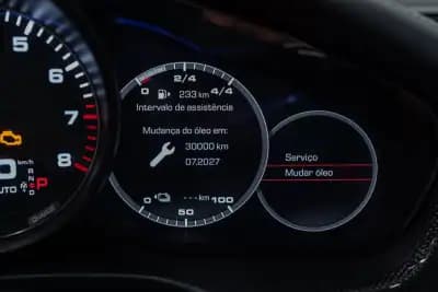 Sell Porsche Panamera Sport Turismo 2018 - 69950 EUR, 133000 km - AUTO.MOTO.pt