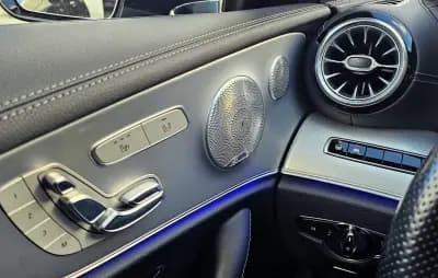 Vendo Mercedes-Benz E 220 2017 - 34999 EUR, 180000 km - AUTO.MOTO.pt