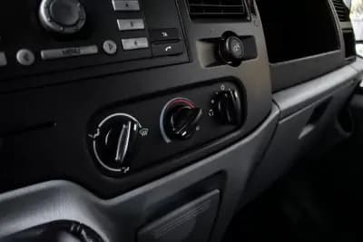 Vendo Ford Transit 2008 - 17900 EUR, 153460 km - AUTO.MOTO.pt