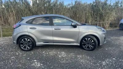 Vendo Ford Puma 2024 - 21900 EUR, 51000 km - AUTO.MOTO.pt