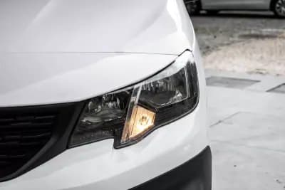 Vendo Peugeot Partner 2021 - 12990 EUR, 103902 km - AUTO.MOTO.pt