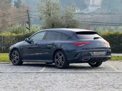 Vendo Mercedes-Benz CLA 250 2021 - 26999 EUR, 172000 km - AUTO.MOTO.pt