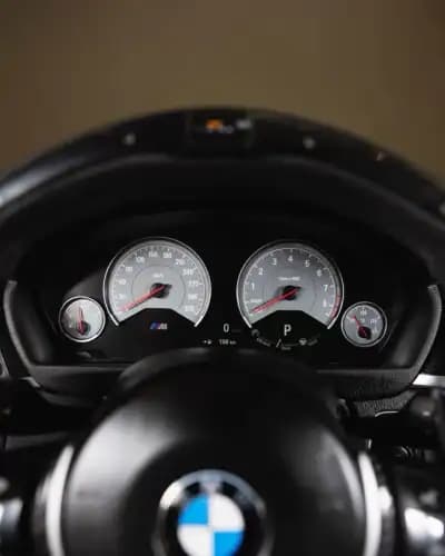 Vendo BMW M4 2015 - 67950 EUR, 87000 km - AUTO.MOTO.pt