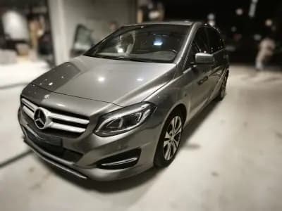 Vendo Mercedes-Benz B 200 2015 - 15500 EUR, 157500 km - AUTO.MOTO.pt